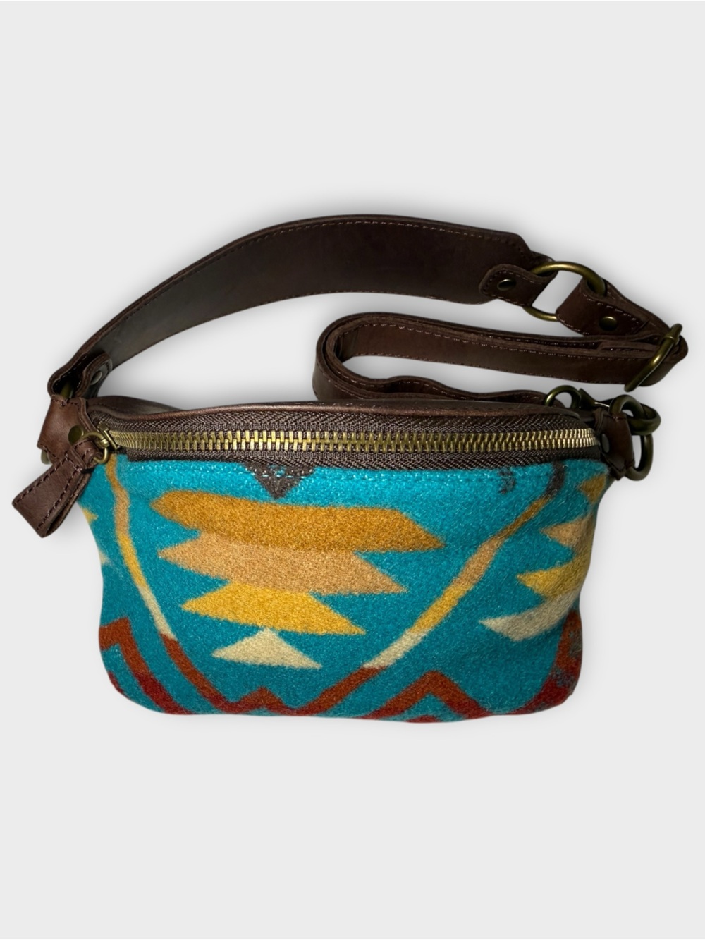EUC Pendleton Turquoise Southwestern Wool Belt Bag with Brown Leather Strap